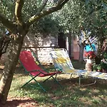 Apartment Mana