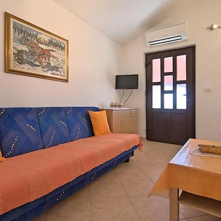 Apartment Mana *